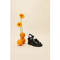 [슈콤마보니]여성 샌들 Strap wedge heel sandal(black) DG2AM24050BLK
