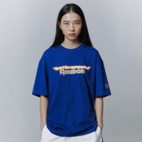 [리복]TEAM SPORTS 그래픽 티셔츠 - 블루(RETS4ER64B2)