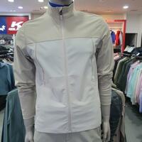 박지현가수 착용 젊은 감각의 세련된 냉감 스판 자켓