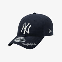 [뉴에라][공용]MLB 뉴욕 양키스 바이저 로고 언스트럭쳐 볼캡 네이비(14109762)