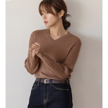 [66-110] 자체제작 엘린 케이블 꽈배기 브이넥 니트 티셔츠 여성의류