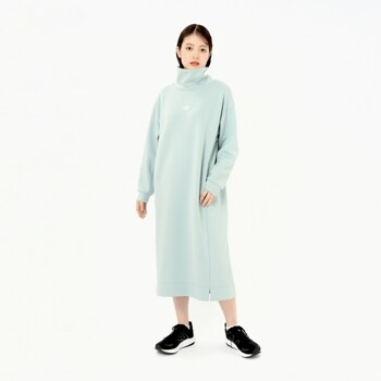 뉴발란스 블루 색상 스트레치 여성 원피스 AWD45723