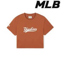 [MLB]여성 베이직 바시티 컬시브 크롭 티셔츠 3FTSV1243 50BRL